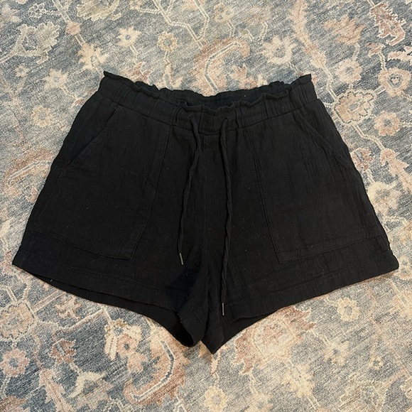 Gap | Black Cotton High Rise Shorts | Size Small - Picture 1 of 4